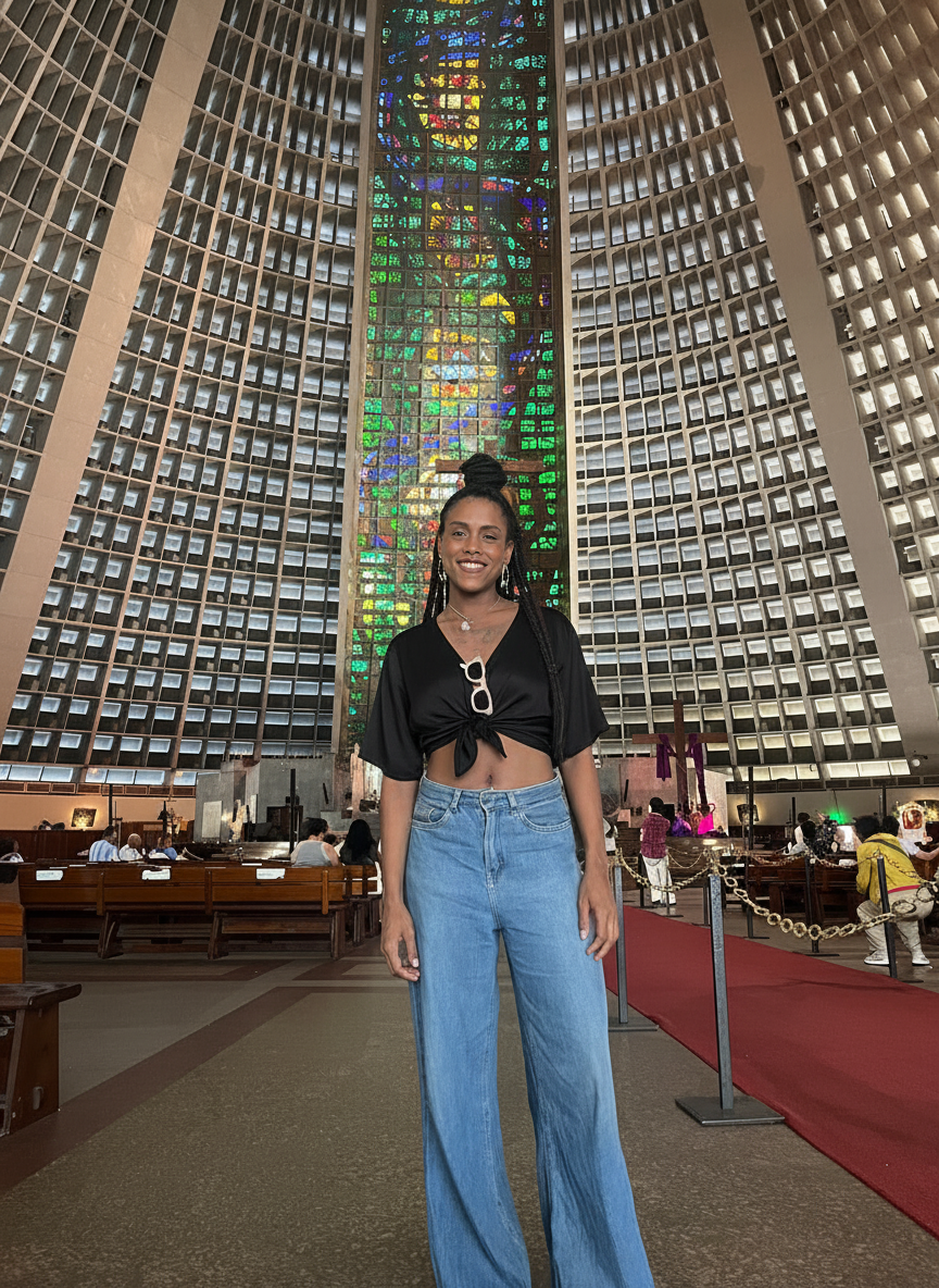 Keyla Bergamazi, Key Tours guide, Rio de Janeiro